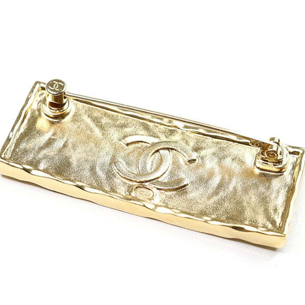 CHANEL Authentic Black Leather Brooch - Picture 5 of 6